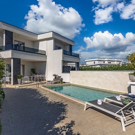 Holiday Home Ventum Шибеник Екстер'єр фото