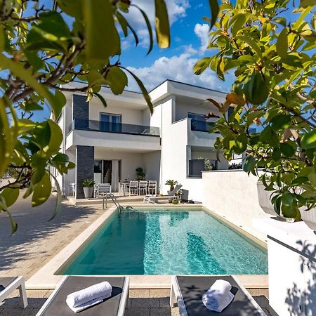 Holiday Home Ventum Шибеник Екстер'єр фото